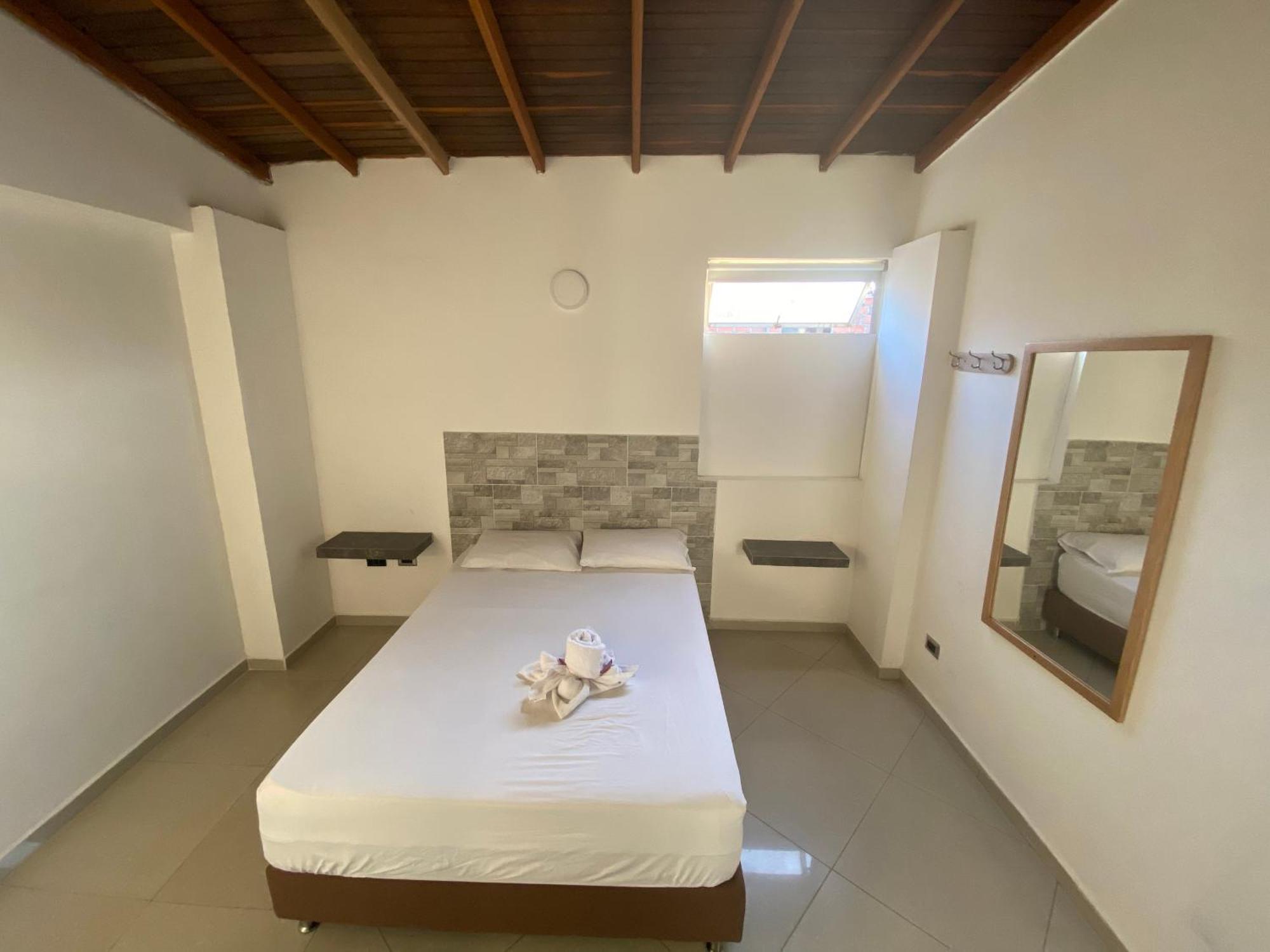 Hotel Buenos Aires Central Μεντεγίν Εξωτερικό φωτογραφία